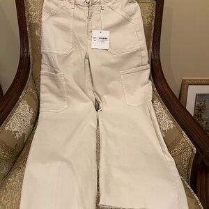 Elegant Cream Flare Jeans